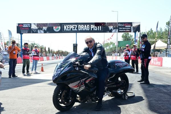 Başkan Kocagöz MotoDrag yarışçılarıyla bir araya geldi