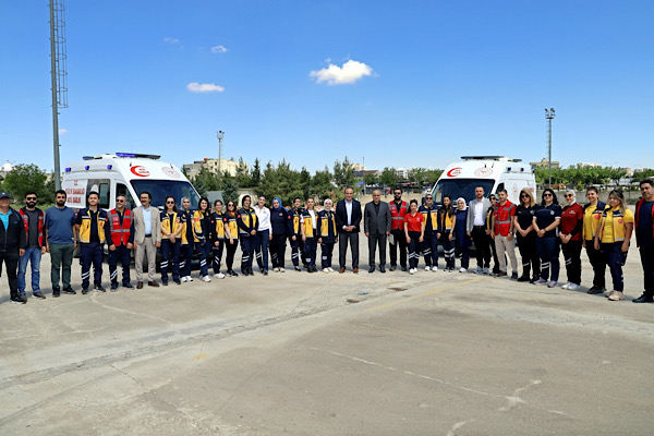 Şanlıurfa’da kadın 112 personeline yönelik ambulans sürüş güvenliği eğitimi verildi