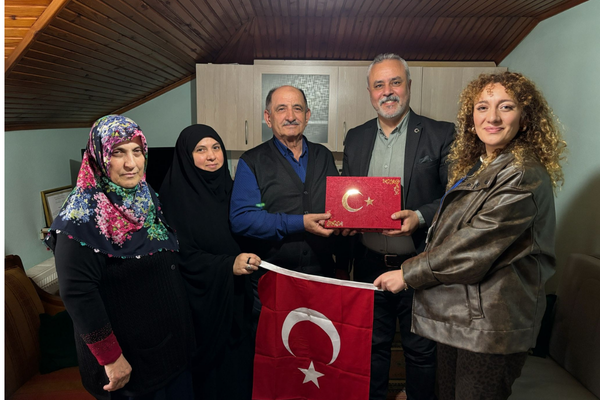 İzmit Belediyesi’nden Kıbrıs gazilerine vefa ziyareti