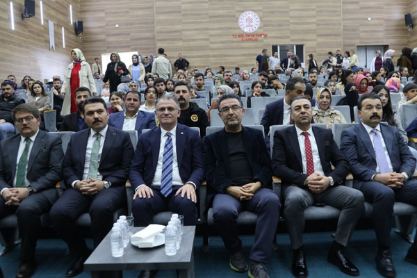 Van’da Medeniyet, İnsan ve Hikaye programı gerçekleştirildi