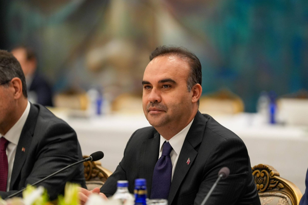 Bakan Kacır: Gençlerimiz ISEF 2026’da yine göğsümüzü kabarttı