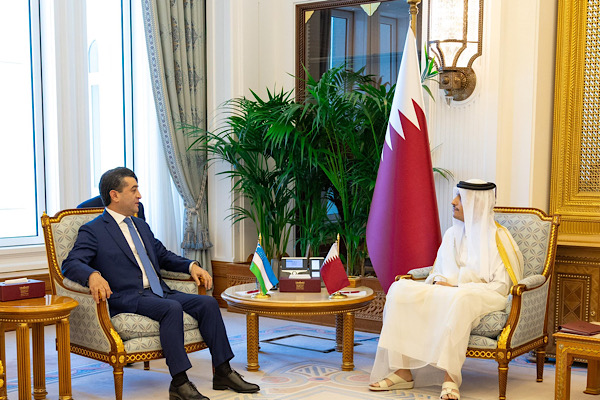 Al Thani, Özbekistan Dışişleri Bakanı Saidov ile bir araya geldi
