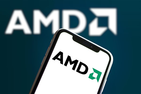 He Lifeng, AMD CEO’su Lisa Su ile görüştü