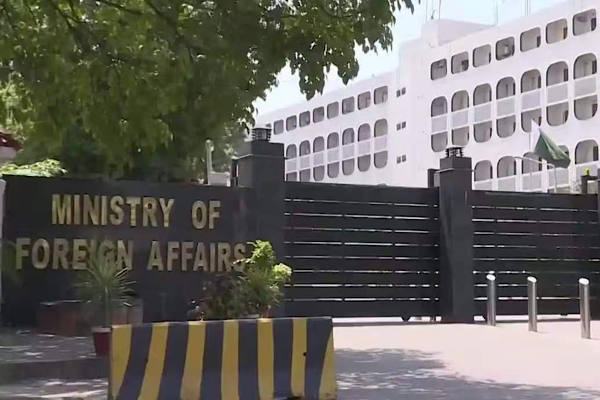 Pakistan: Tek Çin ilkesine bağlı kalıyoruz