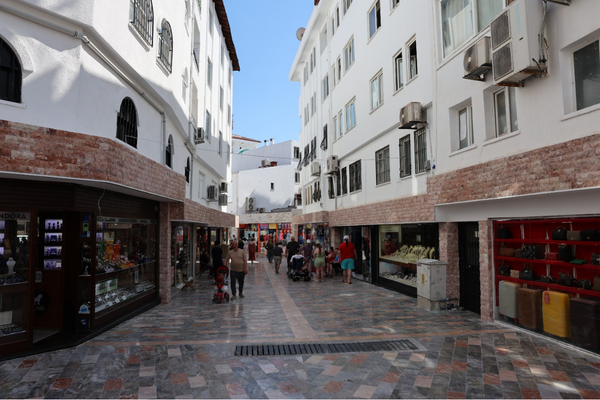 Ünlü: Marmaris artık daha çok tanınacak
