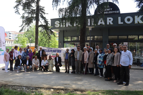 İzmit’te engelli dernekleri istişare toplantısında bir araya geldi