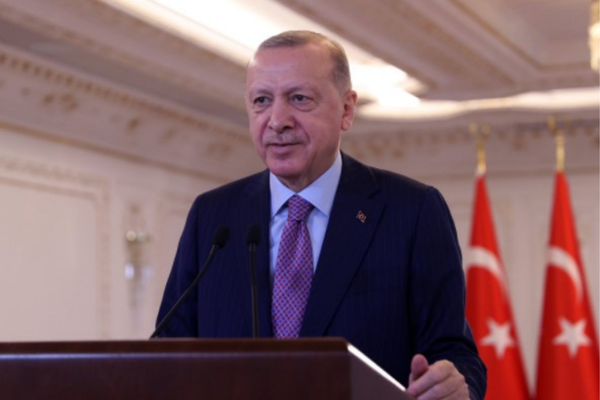 Cumhurbaşkanı Erdoğan: Galatasaray’ın başarılarının devamını diliyorum