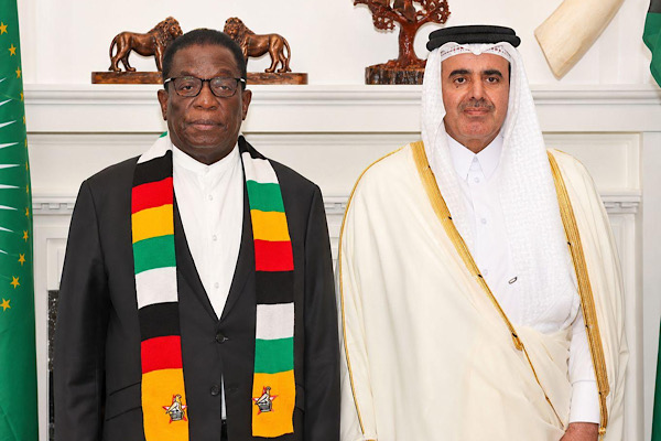 Al Khalifa, Zimbabve Cumhurbaşkanı’na Güven Mektubunu sundu