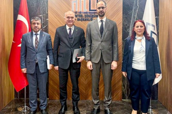 Düzce’de kentsel dönüşüm gündemi Ankara’da ele alındı