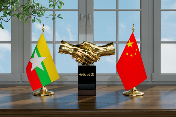 Çin ve Myanmar dışişleri bakanları Beijing’de görüştü