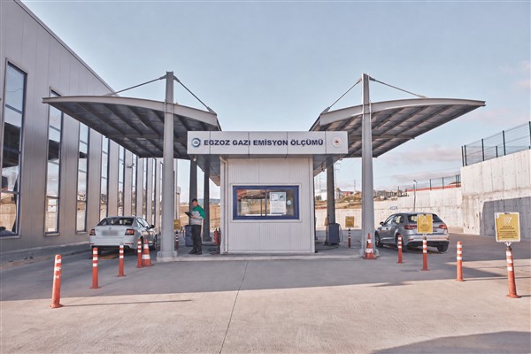 TÜVTÜRK’ten araç sahiplerine egzoz gazı emisyon ölçümü hatırlatması