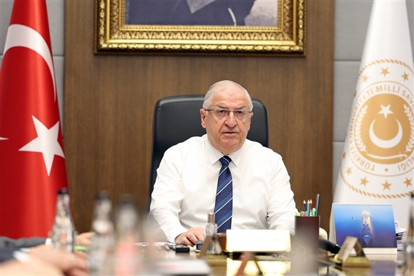 Bakan Güler, Ukrayna Savunma Temas Grubu Toplantısı’na katıldı