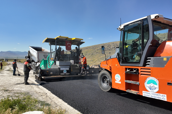 Kayseri İncesu kırsalına 17,5 milyon TL’lik sıcak asfalt çalışması