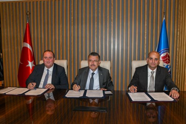 Trabzon Büyükşehir’den üreticilere yüzde 90 hibeli düve desteği