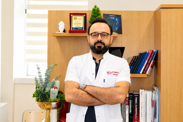 Kardiyoloji Anabilim Dalı öğretim üyesi Fedai’den, meyan kökü şerbeti uyarısı