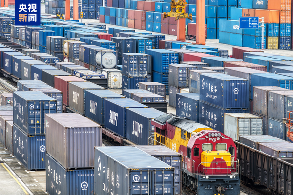 Çin-Avrupa yük treni seferleri 10 yılda 10,8 kat arttı