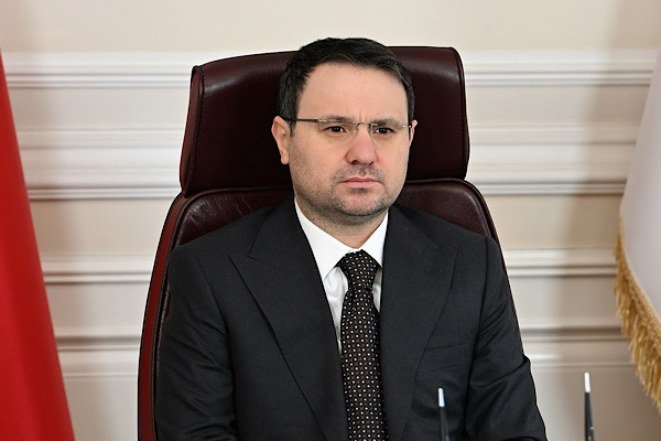 Gürlek: Gençlerimizi bu karanlık yapıların ağından arındırmakta kararlıyız