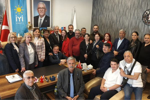 İYİ Parti Osmangazi’de yeni yönetim Genel Merkez onayıyla göreve başladı