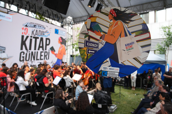 10. Kadıköy Kitap Günleri 100 bin ziyaretçiyle sona erdi