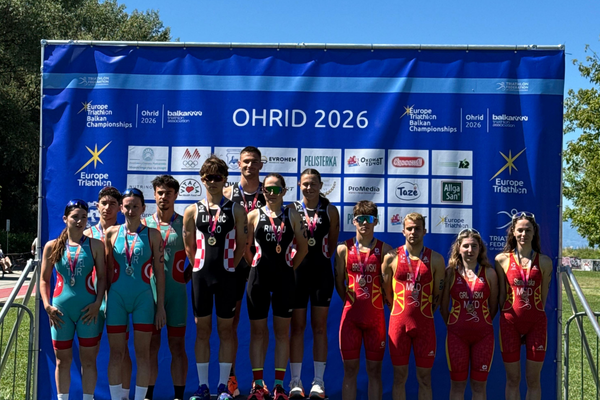 İzmirli sporcular Balkanlar’da gümüş madalya kazandı