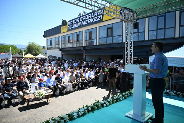 Başiskele Belediyesi Motor Sporları Gelişim Merkezi tanıtımına Vali Aktaş’ta katıldı