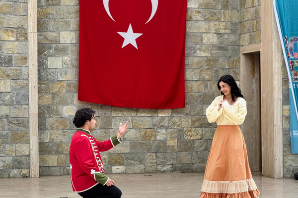 Eskişehir’de “Şatoda Müzik” konseri babalar için gerçekleştirildi
