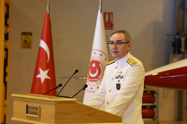 MSB: 6 PKK’lı terörist teslim oldu, 376 düzensiz göçmen yakalandı