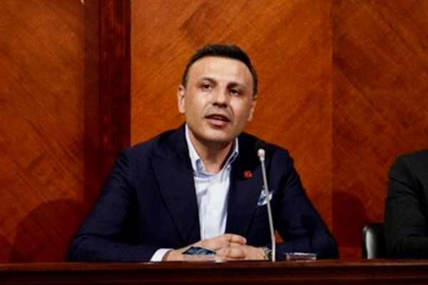 Çelik: Meclis kapısında demokrasi nöbetindeyiz