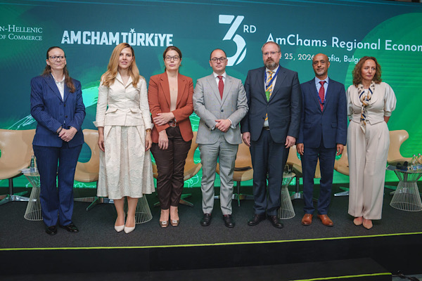 Petrova: Bulgaristan, büyümeye yönelik net kararlılığı birleştiren bir ülkedir