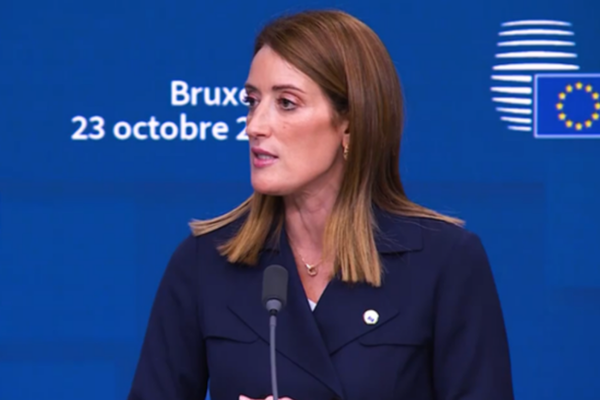 Metsola: AB, yolcu haklarını güçlendiren havacılık anlaşmasına vardı
