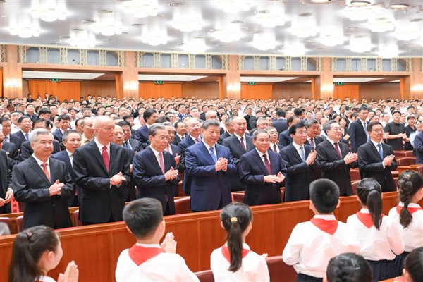 Xi Jinping, ÇKP’nin 105. yıldönümü konserini seyretti