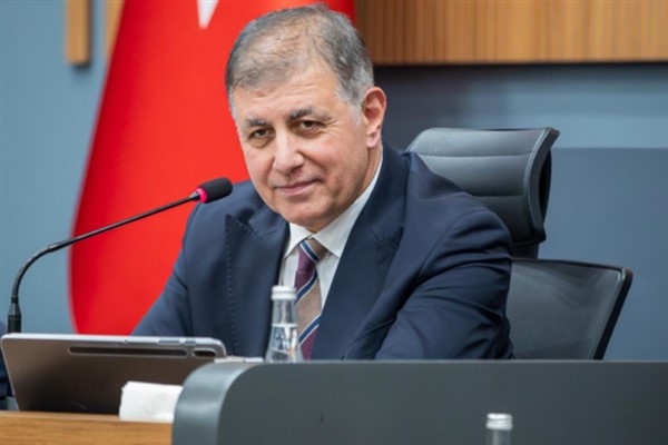 Başkan Tugay, Kiraz’da köy ziyaretleri gerçekleştirdi