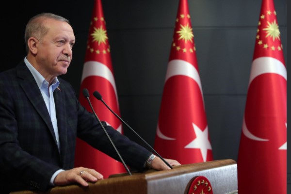 Cumhurbaşkanı Erdoğan ve İran Cumhurbaşkanı Pezeşkiyan ile görüştü