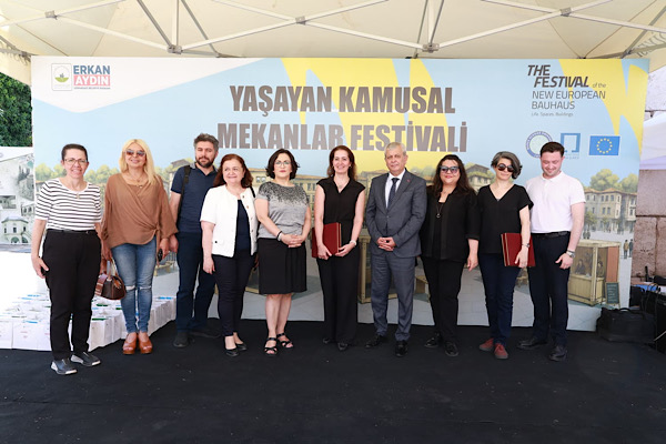“Yaşayan Kamusal Mekanlar Festivali” Bursa’da başladı