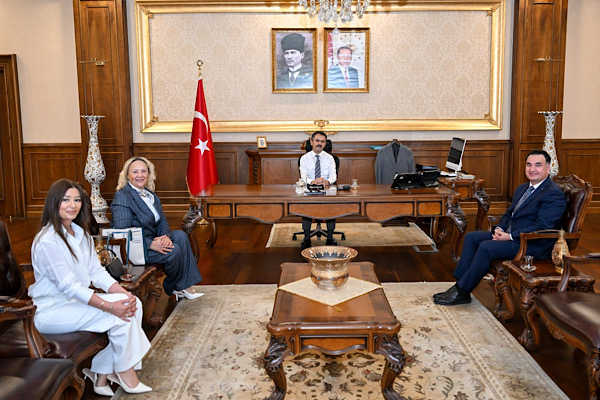 Kocaeli Gölcük Rotary Kulübü, Vali Aktaş’ı ziyaret etti