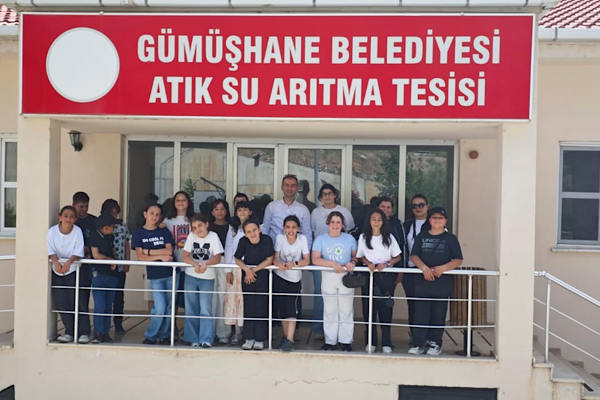 Gümüşhaneli öğrenciler Atık Su Arıtma Tesisi’ni yerinde inceledi