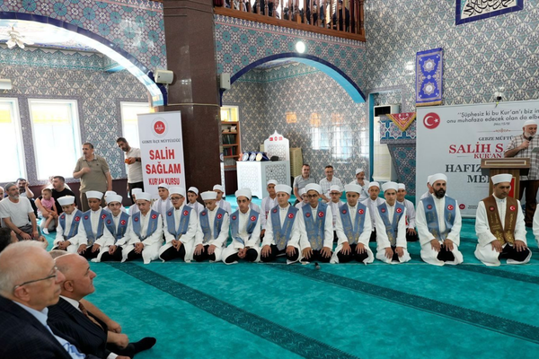 Gebze Müftülüğü Salih Sağlam Kur’an Kursu Hafızlık İcazet Merasimi yapıldı