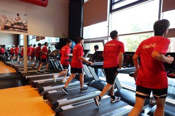 Kayseri, Görme Engelliler Milli Futbol Takımı’nı ağırladı