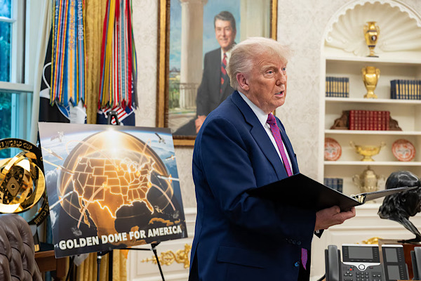 Trump: İran ile yaptığım anlaşma nükleer silahlara karşı bir duvardır