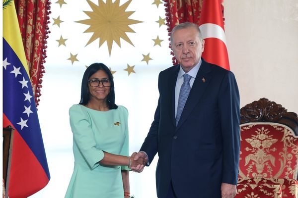 Erdoğan, Venezuela Geçici Devlet Başkanı Rodriguez’i Dolmabahçe’de karşıladı