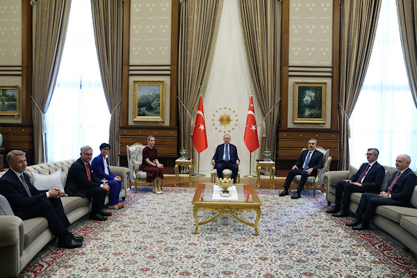 Cumhurbaşkanı Erdoğan, AB yetkililerini kabul etti