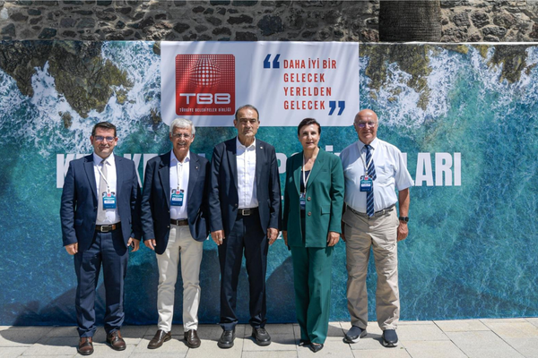 İzmir’de Kıyı Kentleri Politikaları Çalıştayı düzenlendi