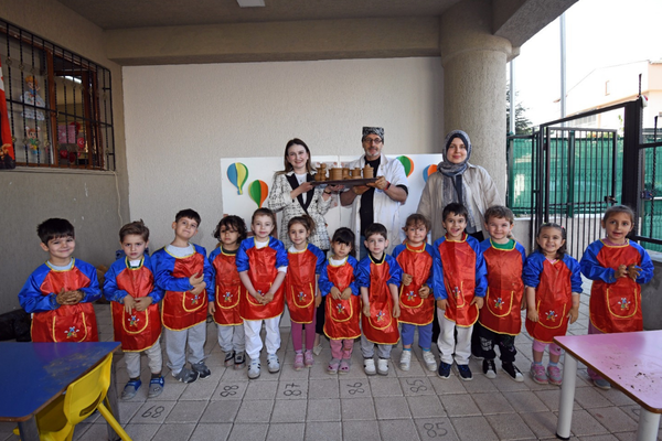 Osmangazi’de çocuklar için  çömlek atölyesi