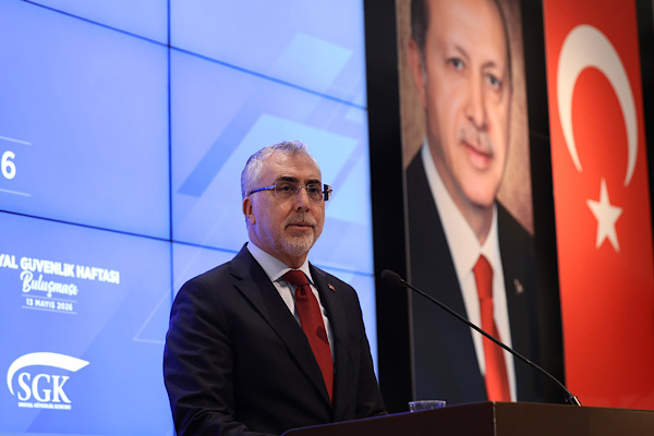 Bakan Işıkhan: Tüm evlatlarımıza iyi tatiller diliyorum