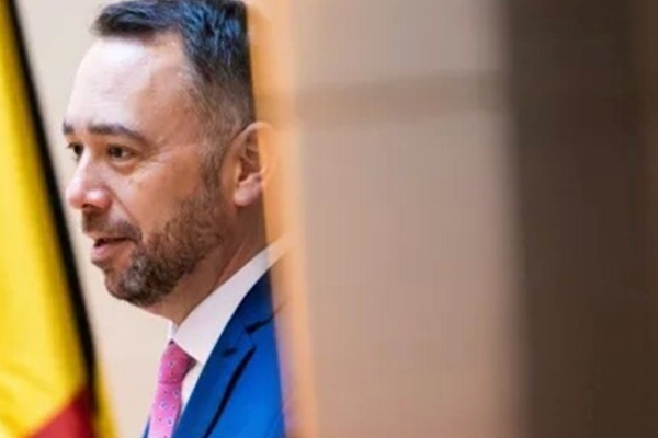 Prevot: Avrupa stratejik özerkliğe yatırım yapmalı