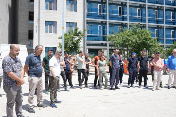 Düzce Üniversitesi Hastanesi personeline yangın eğitimi verildi