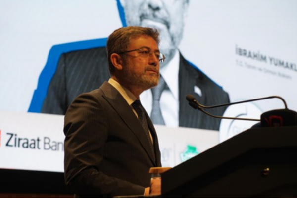 Bakan Yumaklı, Sapanca’daki AK Parti istişare toplantısına katıldı