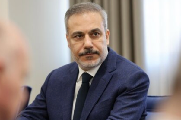 Bakanı Fidan, Mısırlılar Bakanı Abdelatty ile Kahire’de görüştü