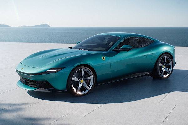 Lüks ve performansı yeni bir boyuta taşıyan Ferrari Amalfi Türkiye’de!