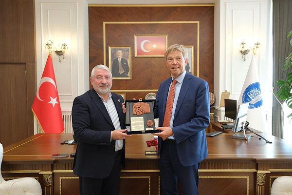 Hollanda’nın Ankara Büyükelçisi Wijnands, Başkan Aşgın’ı ziyaret etti